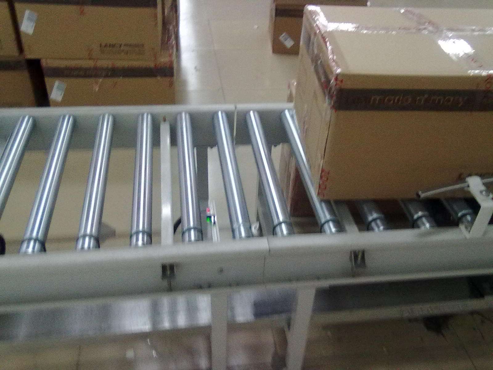 無動力滾筒輸送機.jpg 無動力滾筒輸送機.jpg