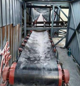 皮帶輸送機檢修走廊.jpg 皮帶輸送機檢修走廊.jpg