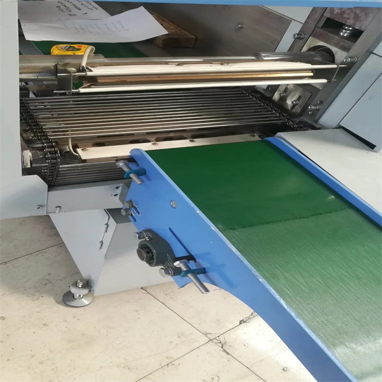 自動化控制輸送帶.jpg 自動化控制輸送帶.jpg