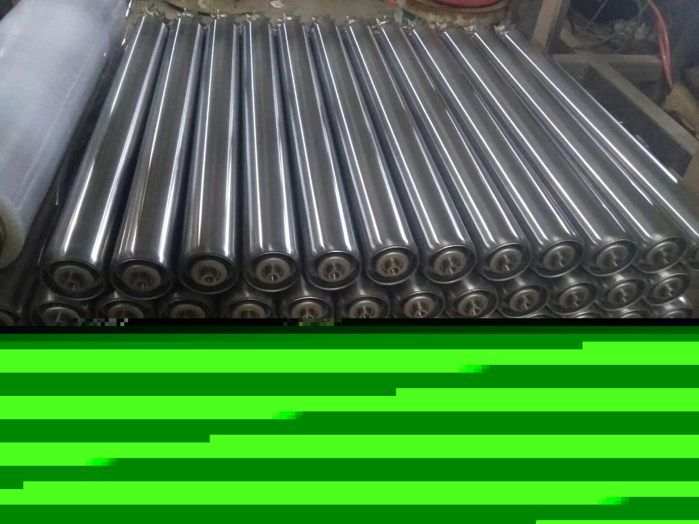 輸送機滾筒.jpg 輸送機滾筒.jpg